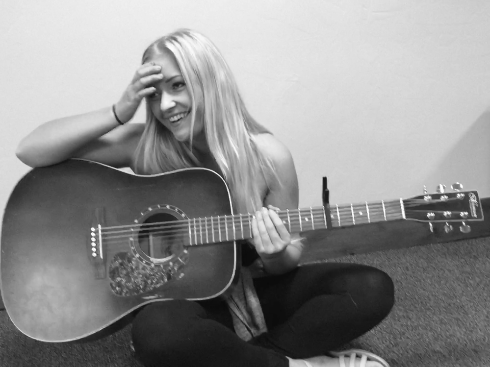 Kylie Wilder - Guitar and Vocal Instructor